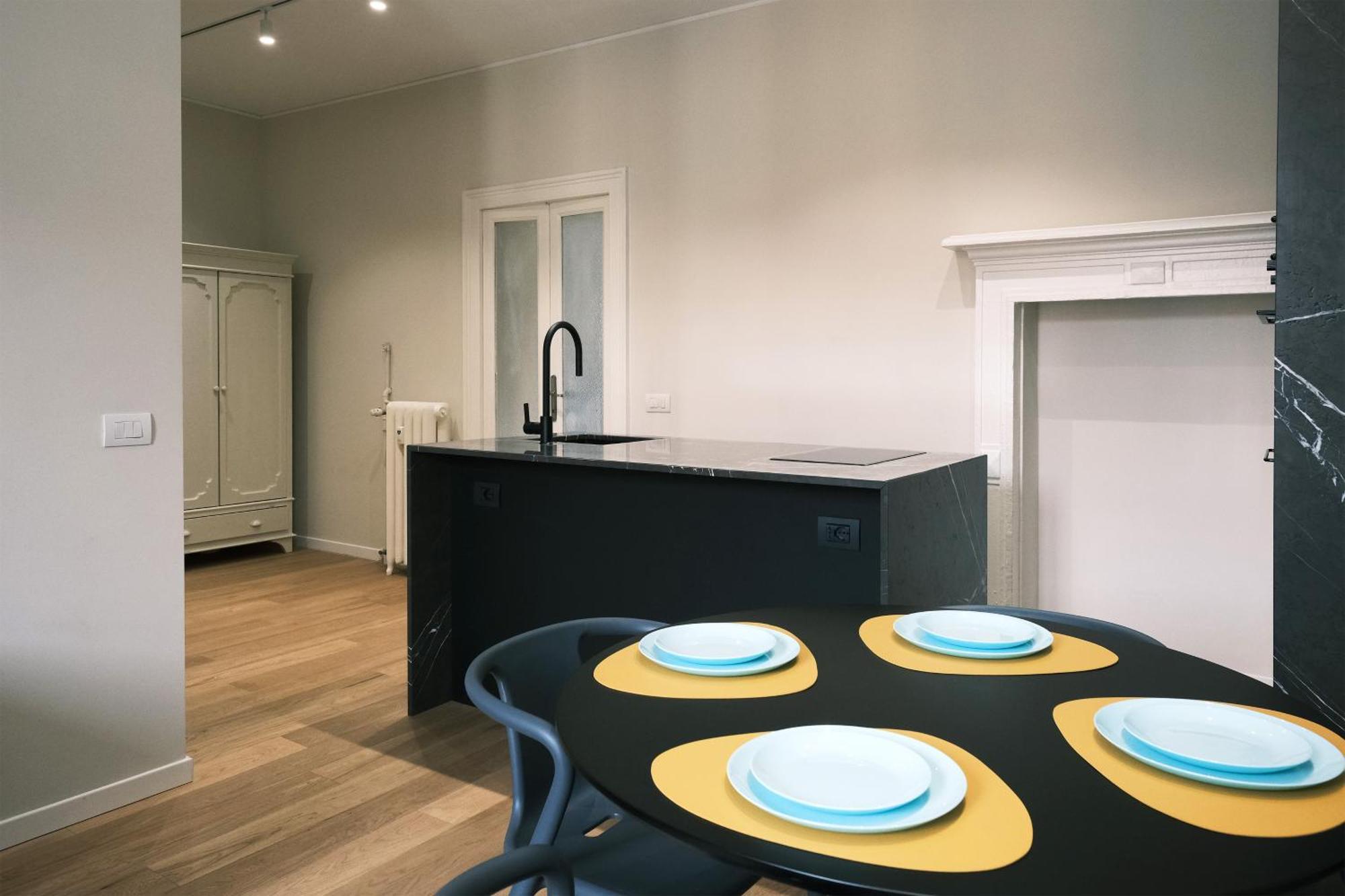 Comecasa Fashion Apartment In Via Mantova — Photos 1